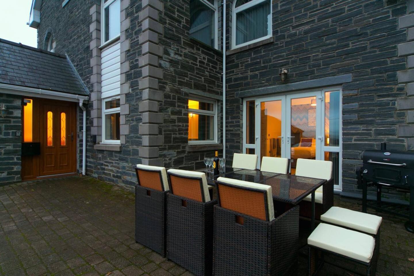 Luxury Home 10 Min To Snowdonia Football Table Tremadog Exterior foto